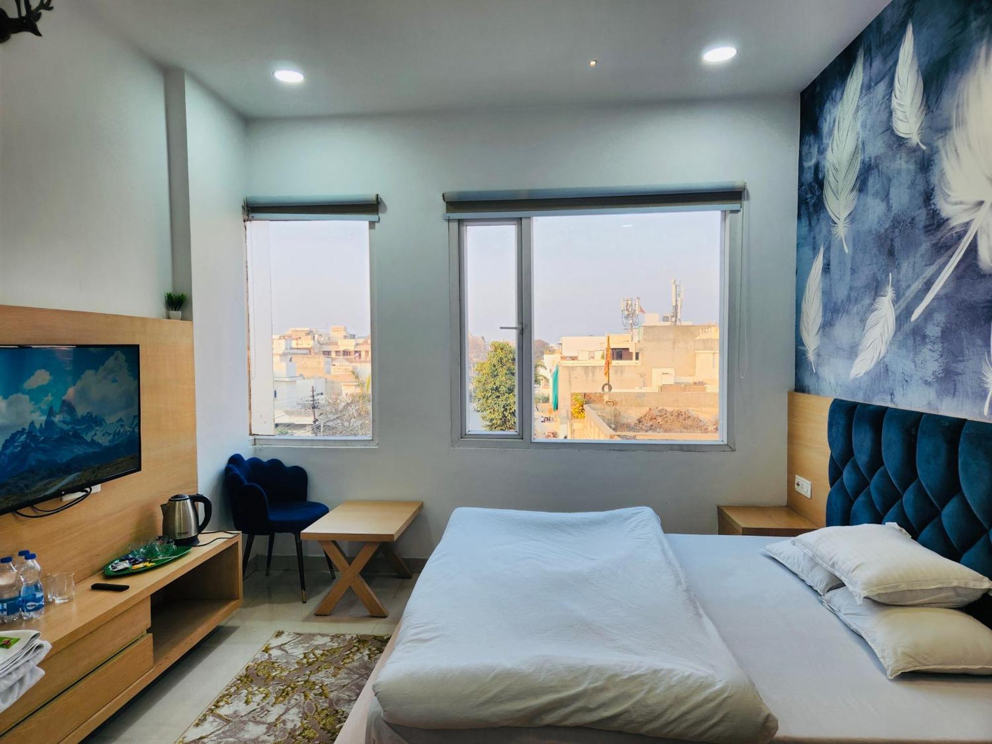 Holidayvilla & Suites Amritsar- Green Avenue Ngoại thất bức ảnh